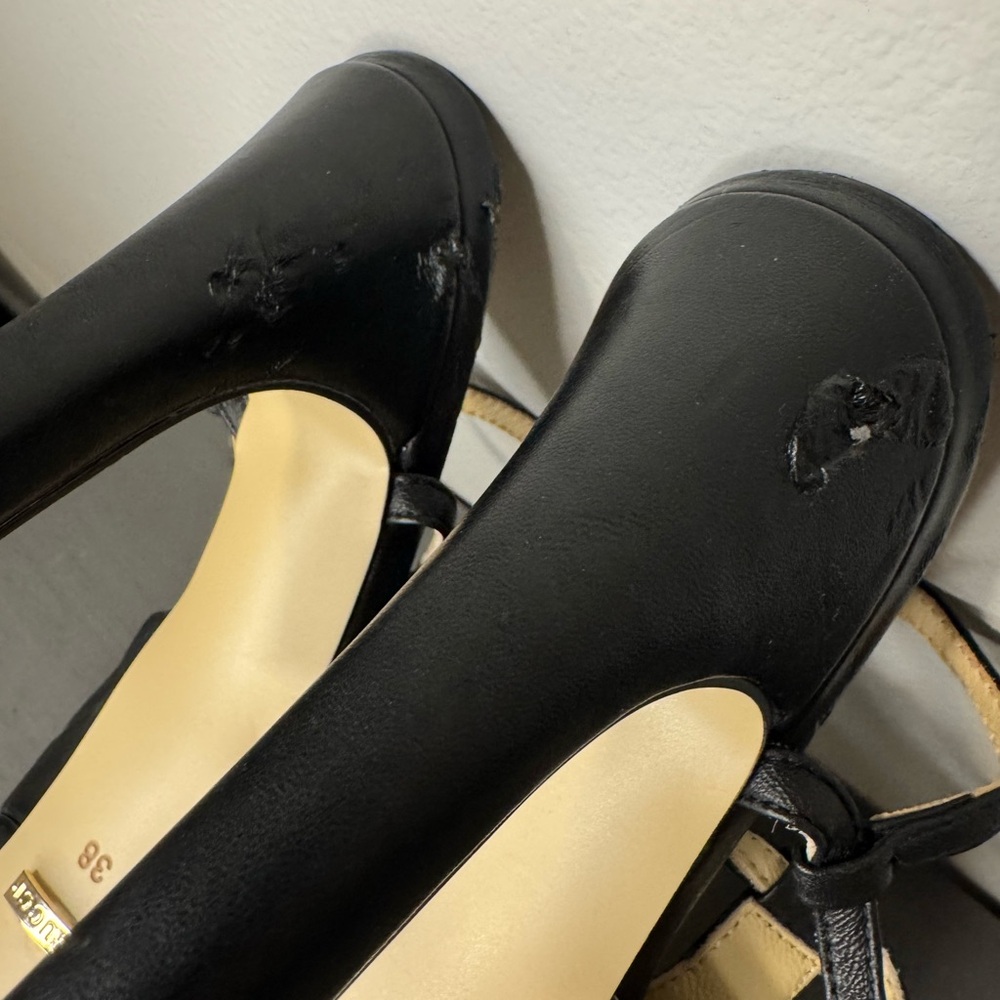 Gucci Leather Platform Pump, Black - Picture 12 of 12